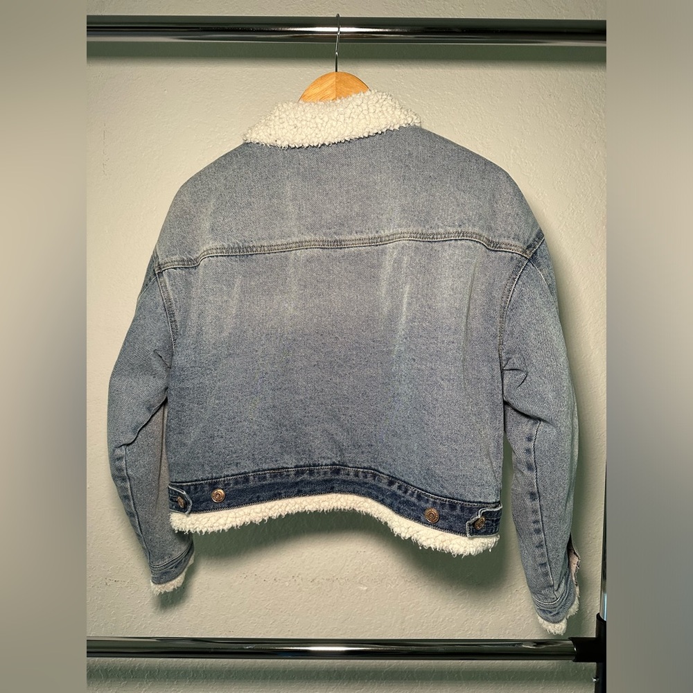 Jean Jacket - Picture 2 of 4